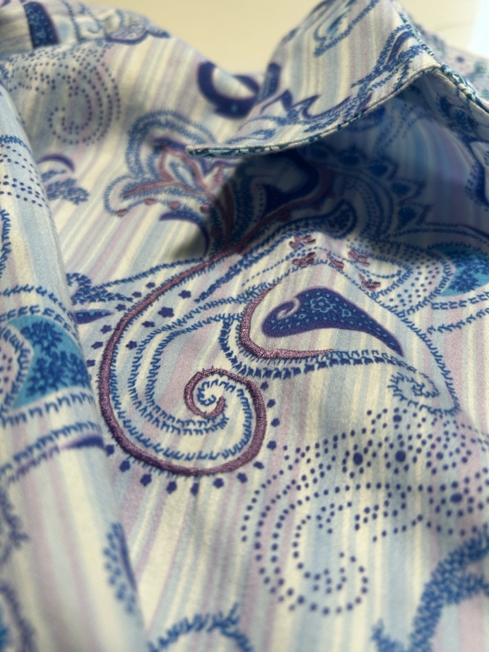Robert Graham 3/4 Sleeve Women’s Button Down Top - Picture 13 of 14